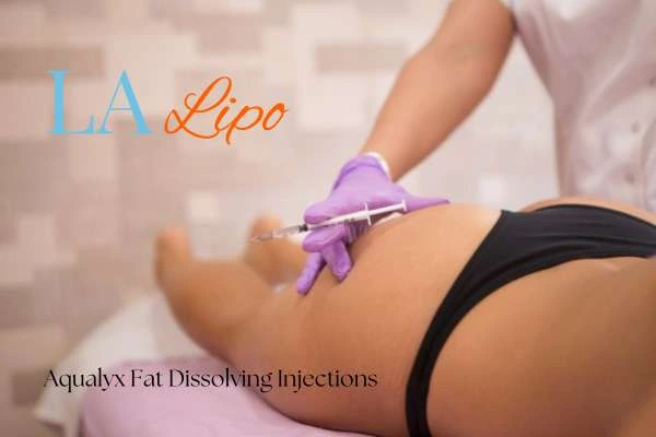 Woman having fat dissolving injections Hampstead on thighs
