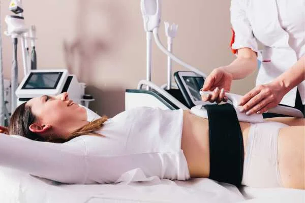 woman having body sculpting to help improve her body image and her mental health Hampstead